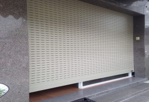 Giảm điện năng cửa cuốn