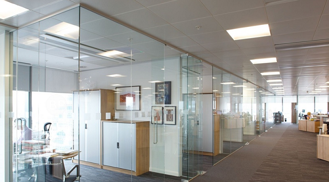 Cung cấp vách ngăn kính văn phòng chất lượng